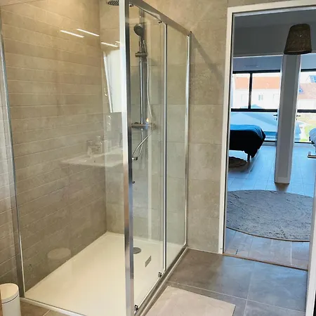 Maison Neuve 3 - Confort Pour Famille & Amis, Wifi, Parking Дом отдыха *