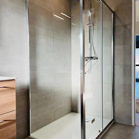 別荘 Maison Neuve 3 - Confort Pour Famille & Amis, Wifi, Parking ナント