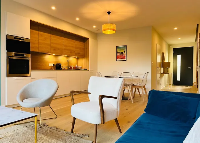 Holiday home Maison Neuve 3 - Confort Pour Famille & Amis, Wifi, Parking Nantes