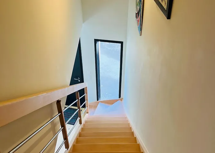 Maison Neuve 3 - Confort Pour Famille & Amis, Wifi, Parking Holiday home Nantes