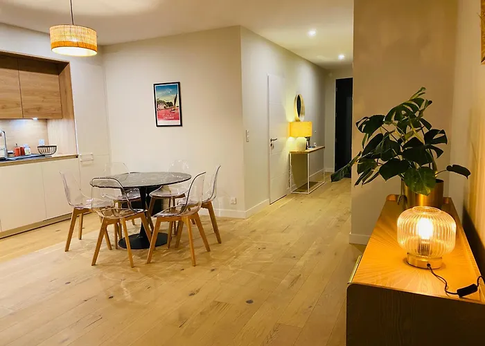 Holiday home Maison Neuve 3 - Confort Pour Famille & Amis, Wifi, Parking *